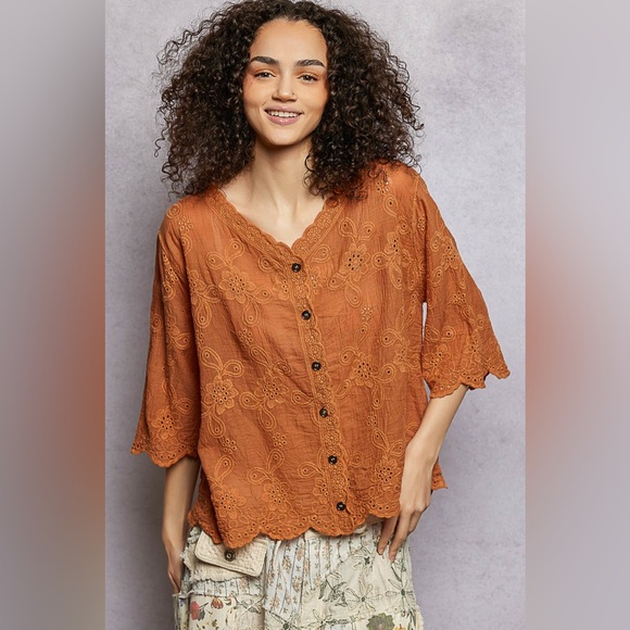 POL Tops - POL Floral Eyelet V-Neck Salloped Shirt